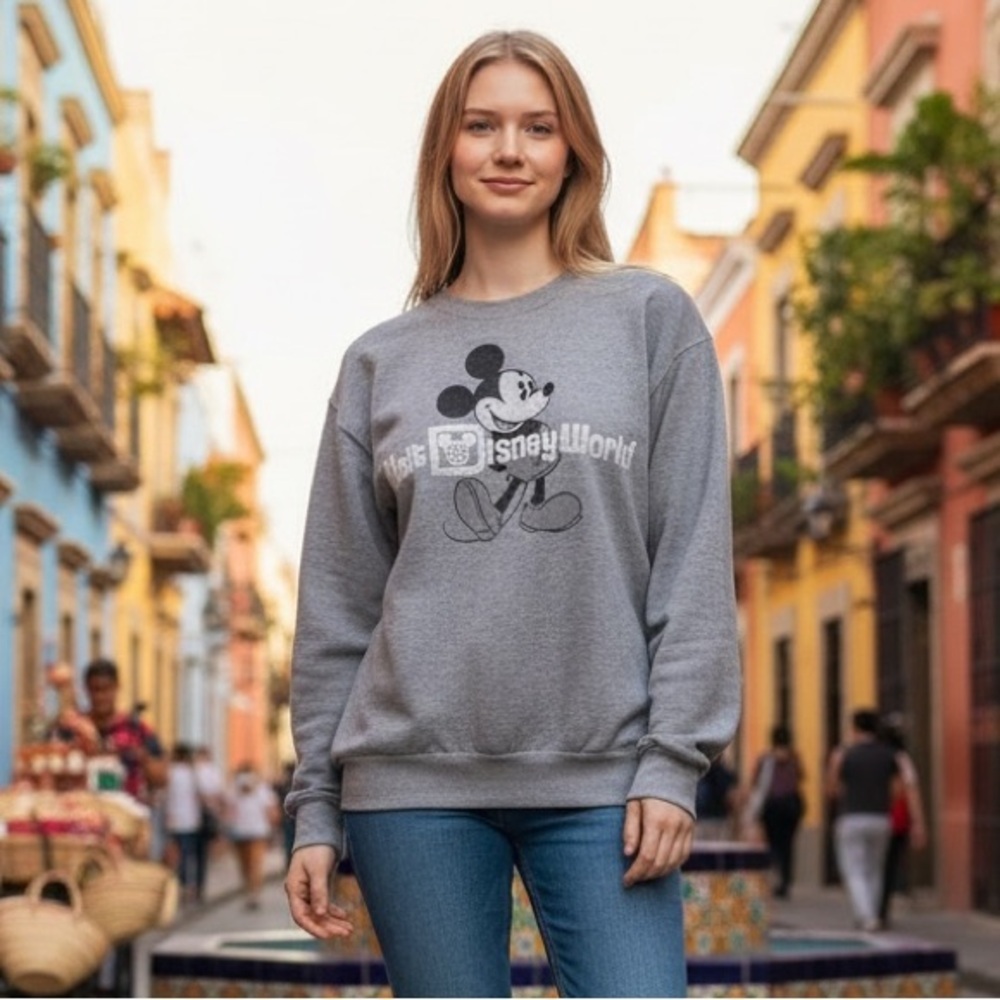 Walt Disney World | Mickey Mouse Sweatshirt Pullover | Gray | Size M | Hanes